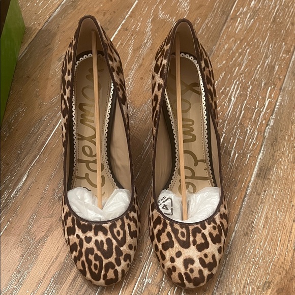 Sam Edelman Leopard Print Block Heels - Picture 8 of 8
